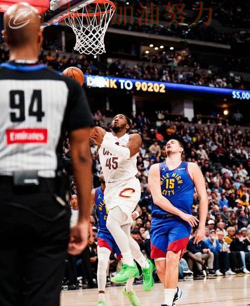 掘金在世界杯预选赛中客场逆转拿下关键三分 再次证明核心球员的重要性