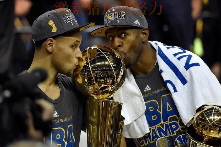 哈兰德与库里状态对比引发热议